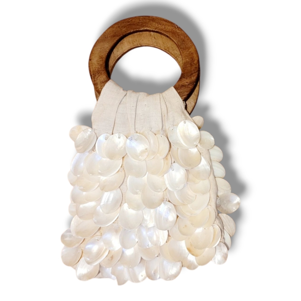 Elegant White Shell Handle Bag